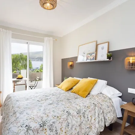 Apartment Home2book Stylish Seaside Apt *