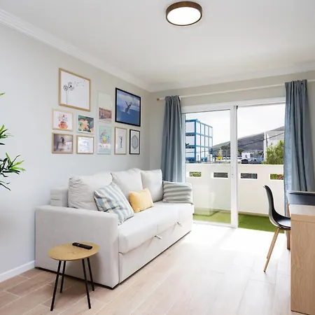 Home2book Stylish Seaside Apt Apartment