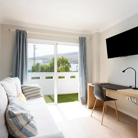 Home2book Stylish Seaside Apt *