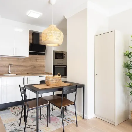 Home2book Stylish Seaside Apt